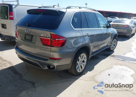 2013 BMW X5 xDrive35I/xDrive35I Premium/xDrive35I Sport Activity из США, поврежденный, VIN 5UXZV4C58D0G56607